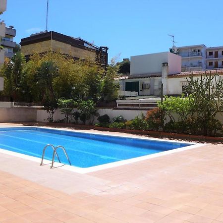 Apartamentos Decathlon Salou Extérieur photo